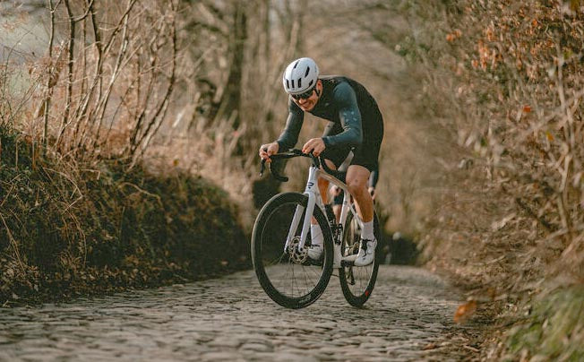 What we recommend Cyclist to keep in mind in spring. Cycling Apparel Estonia.