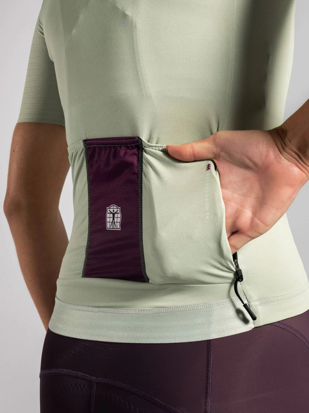 EPIC naiste särk – pistaatsia piim