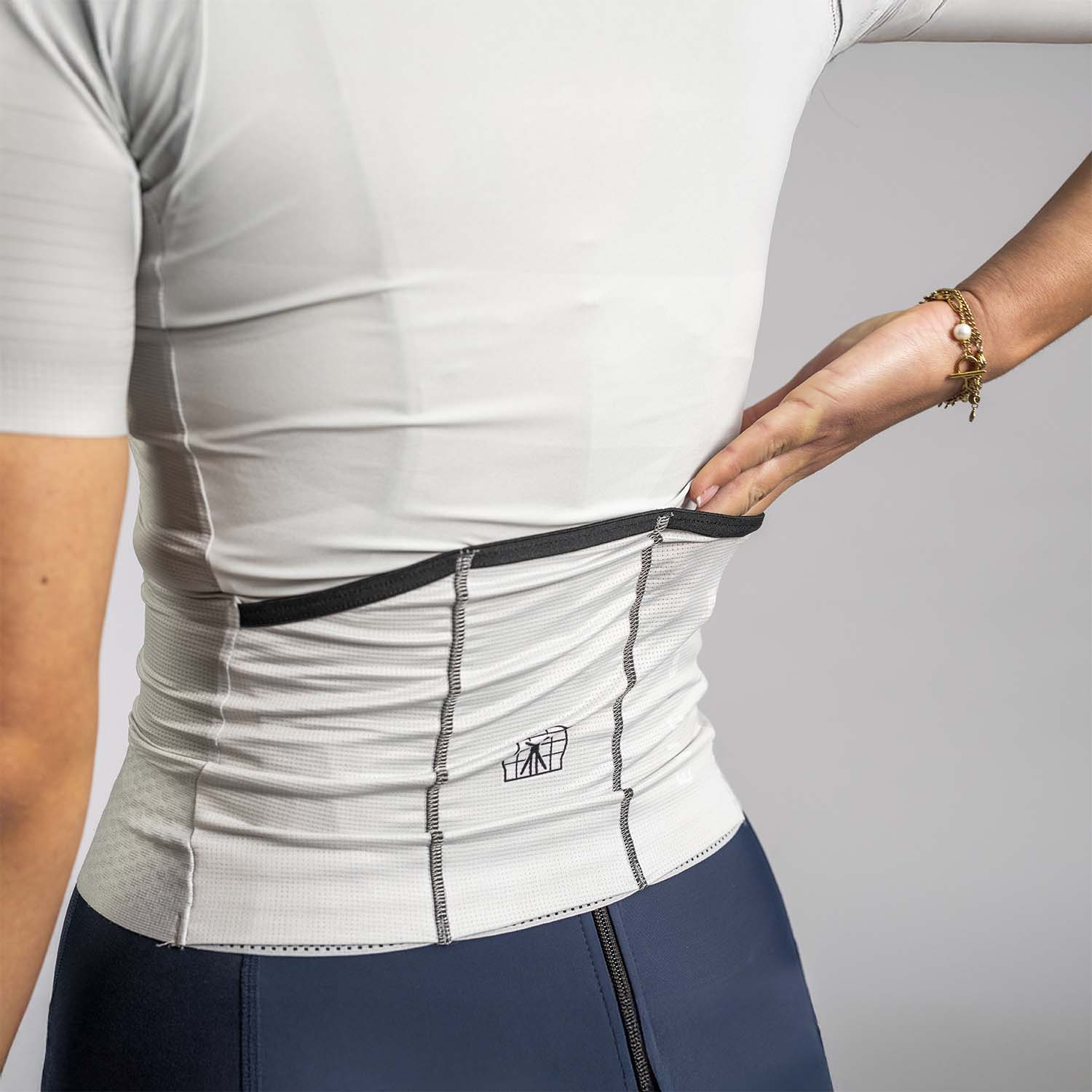 Epic Women’s Jersey Cool Grey