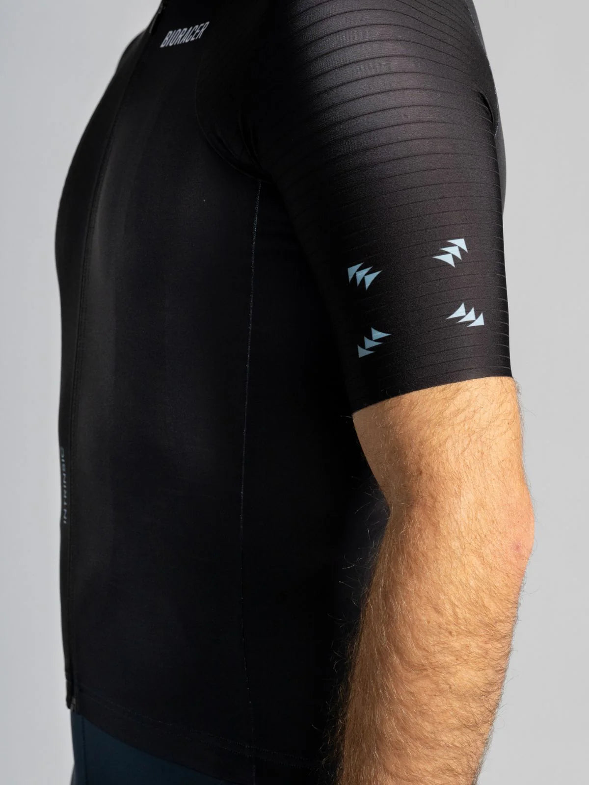 ICON Rattasärk Must Antratsiit