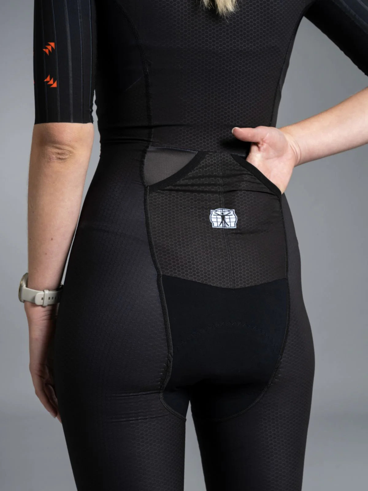 EPIC Aero Naiste TRI Kombe must