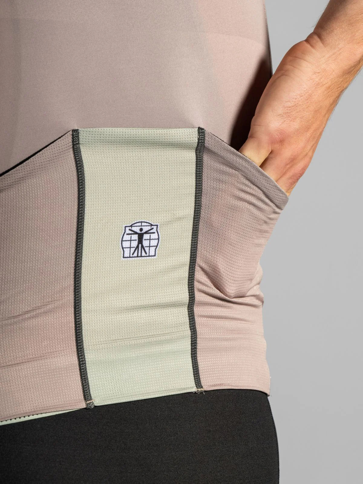 EPIC Ultrakerge Särk Eclipse Must