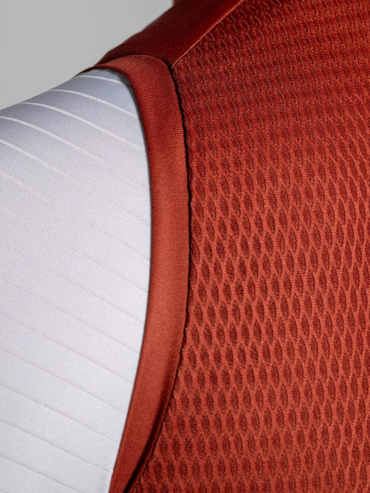 Icon Women's Wind Gilet Terra Cotta