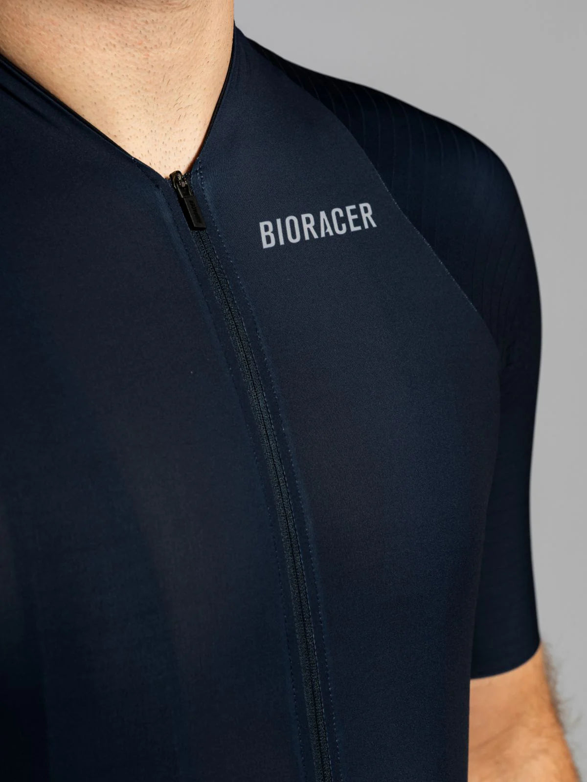 ICON Rattasärk Eclipse must